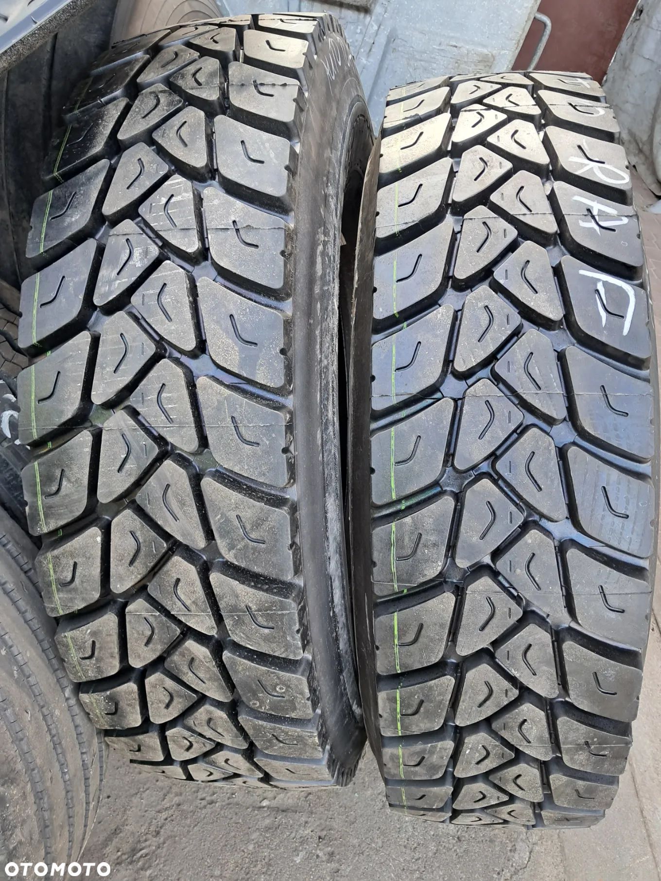 Opony napędowe 315/80r22.5 bieżnikowane - 1