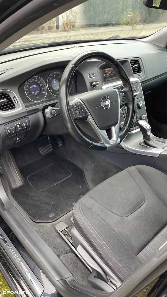 Volvo V60 D2 Geartronic Powershift Kinetic - 26