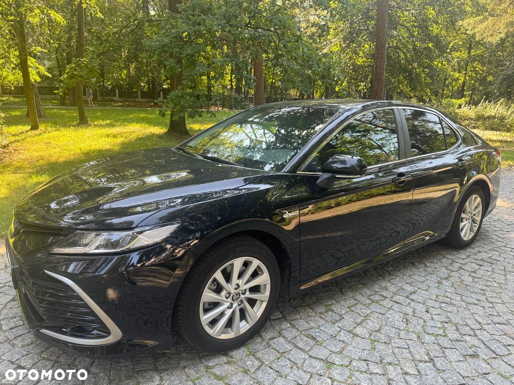 Toyota Camry 2.5 Hybrid Executive CVT - 1