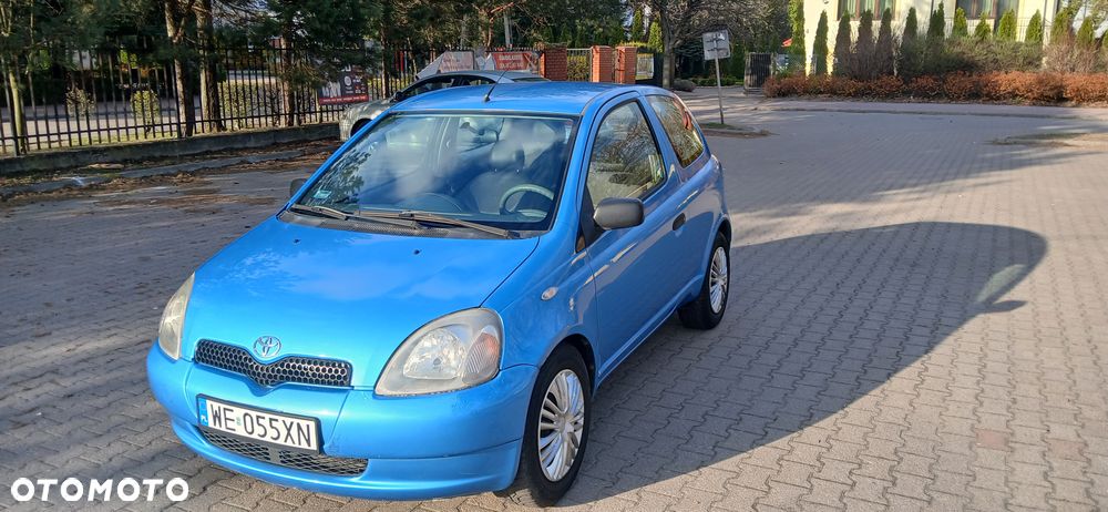 Toyota Yaris 1.0 Luna - 2