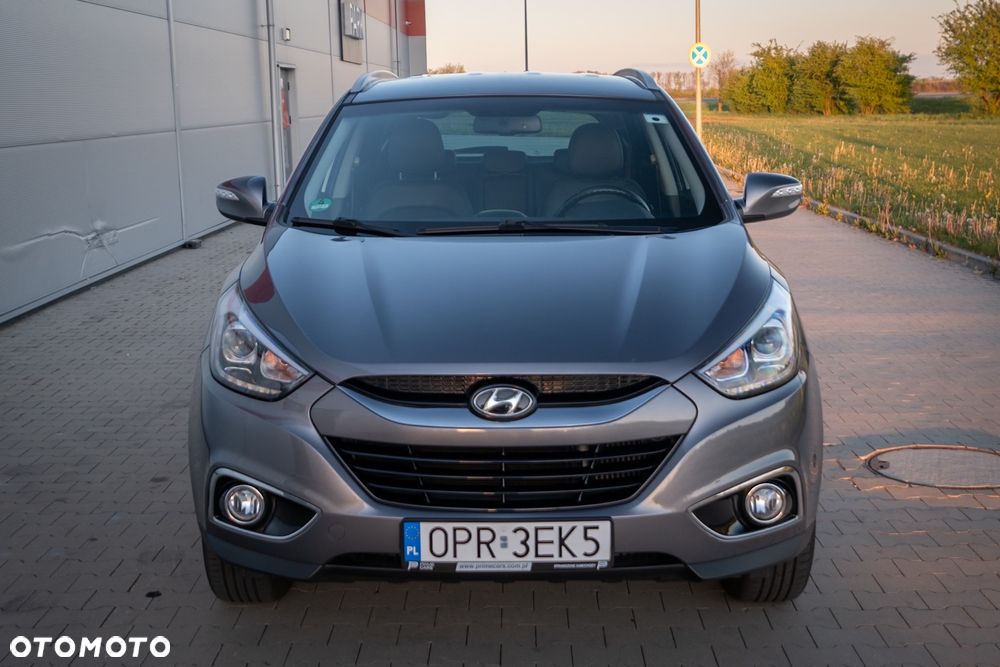Hyundai ix35 2.0 CRDi 4WD Fifa World Cup Gold Edition - 39