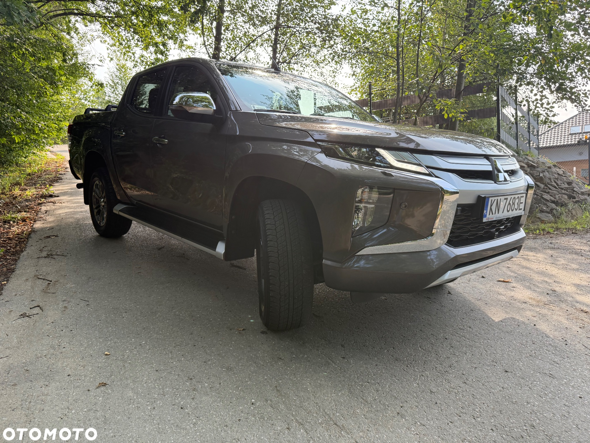 Mitsubishi L200 2.2 d DC Instyle Plus - 9