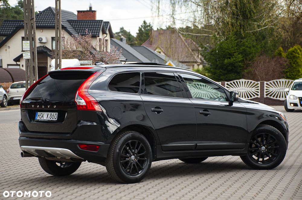 Volvo XC 60 D5 AWD Momentum - 21