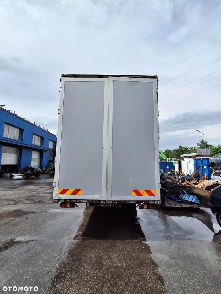MERCEDES ATEGO 823 III 2016 zabudowa plandeka - 4