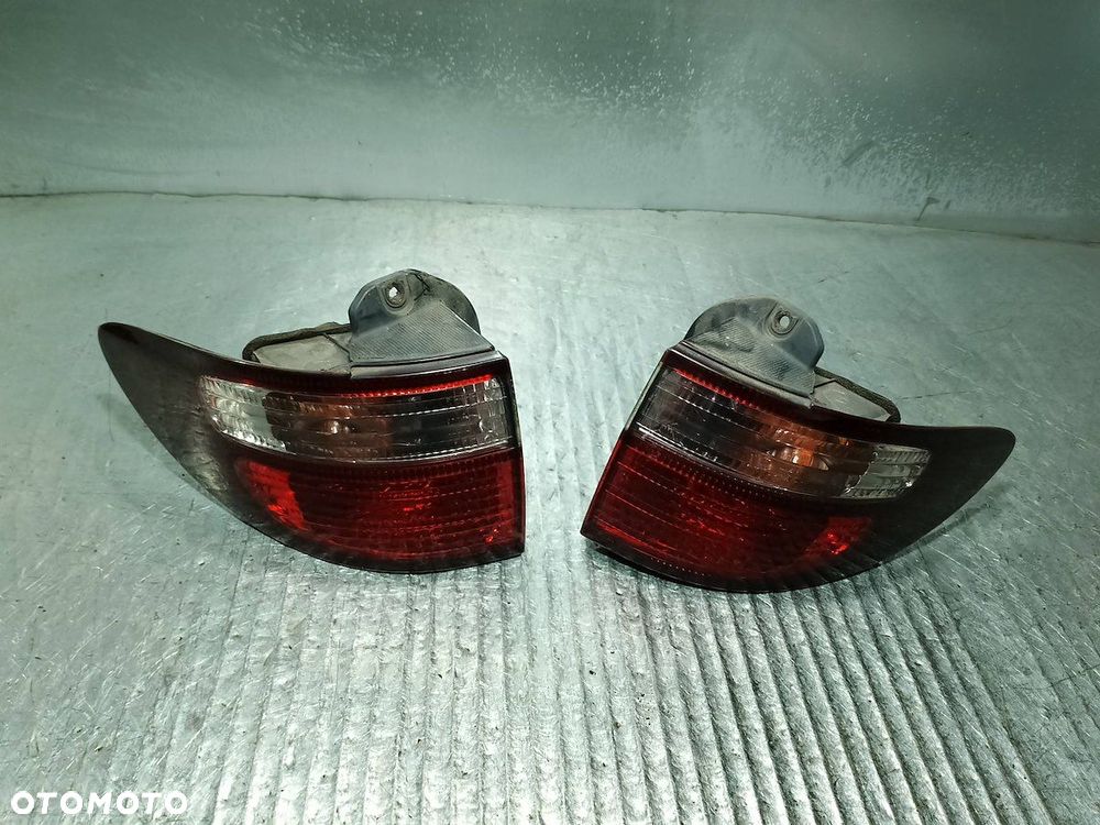 LAMPY TYŁ KOMPLET TOYOTA PREVIA II ( 00-05 ) 28-142 - 8