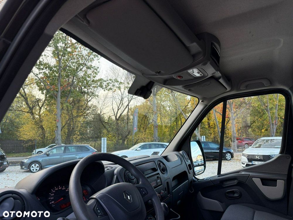 Renault Master - 11