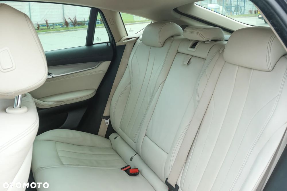 BMW X6 xDrive30d M Sport - 21