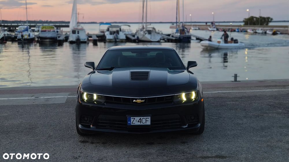Chevrolet Camaro - 2