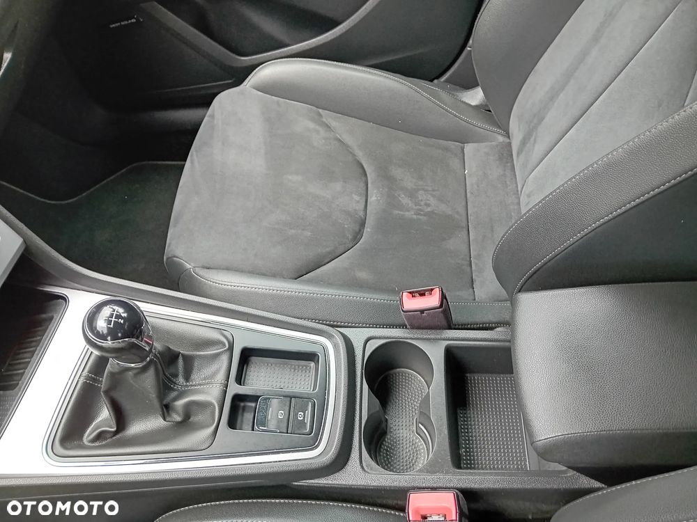 Seat Leon 1.6 TDI Xcellence - 28
