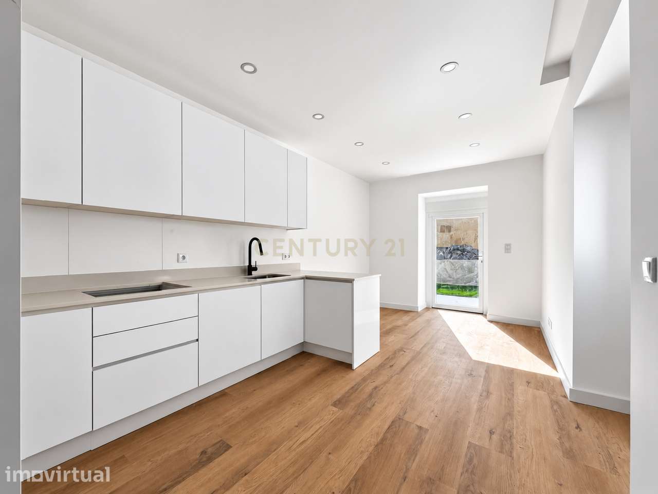 Apartamento T2+1 totalmente Renovado em Almada - Grande imagem: 5/21
