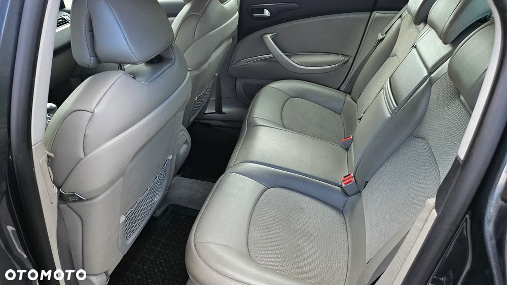 Citroën C5 2.0 HDi Exclusive - 8