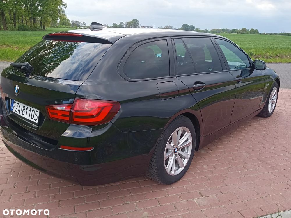 BMW Seria 5 530d xDrive - 5