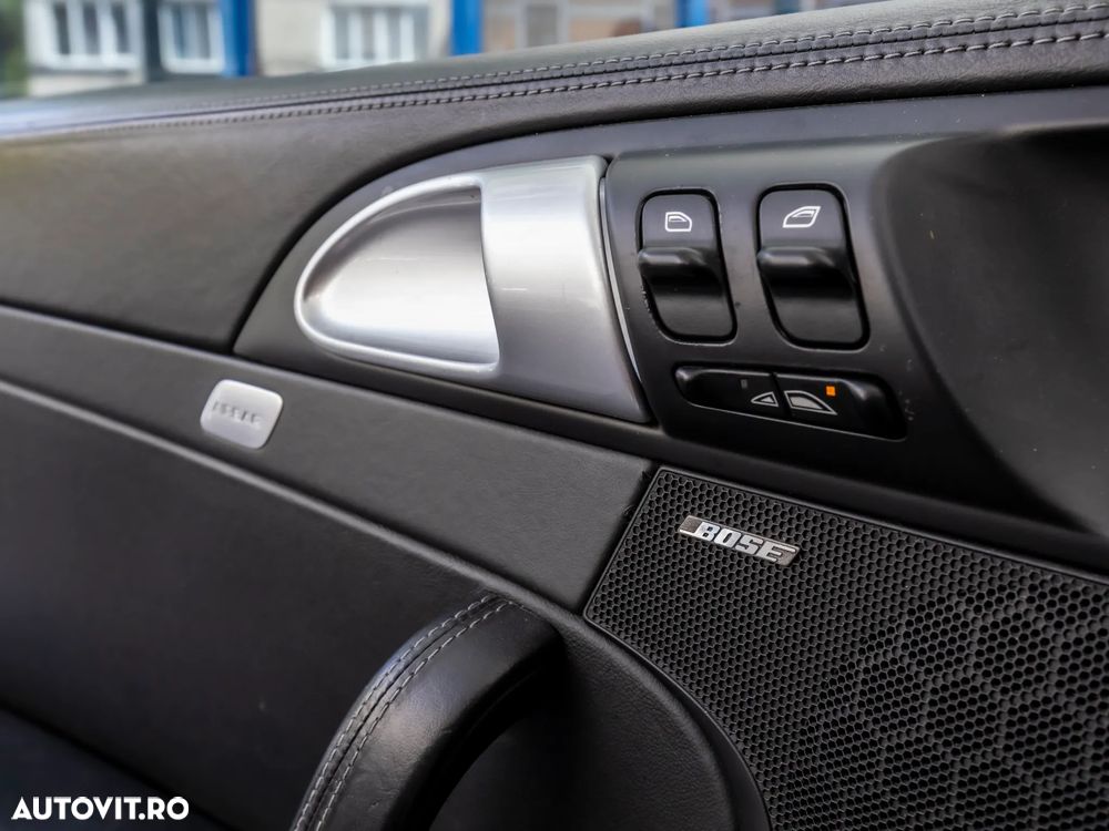 Porsche 911 Carrera 4 S Cabrio - 21