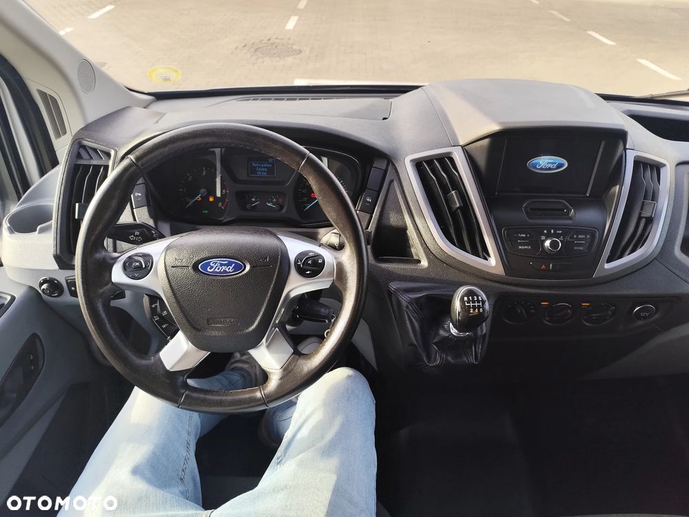 Ford Transit - 15