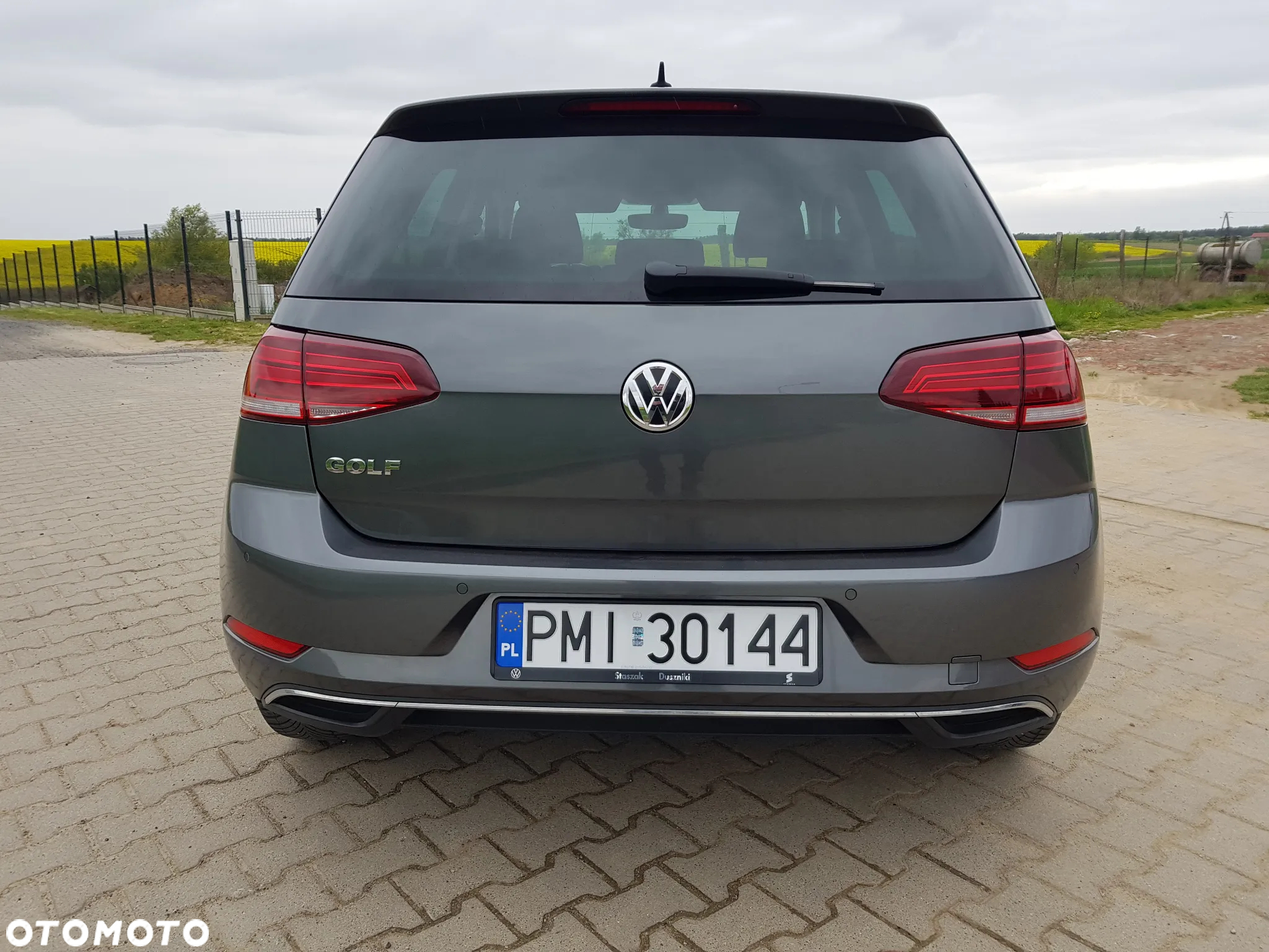 Volkswagen Golf 1.0 TSI BlueMotion Comfortline - 19