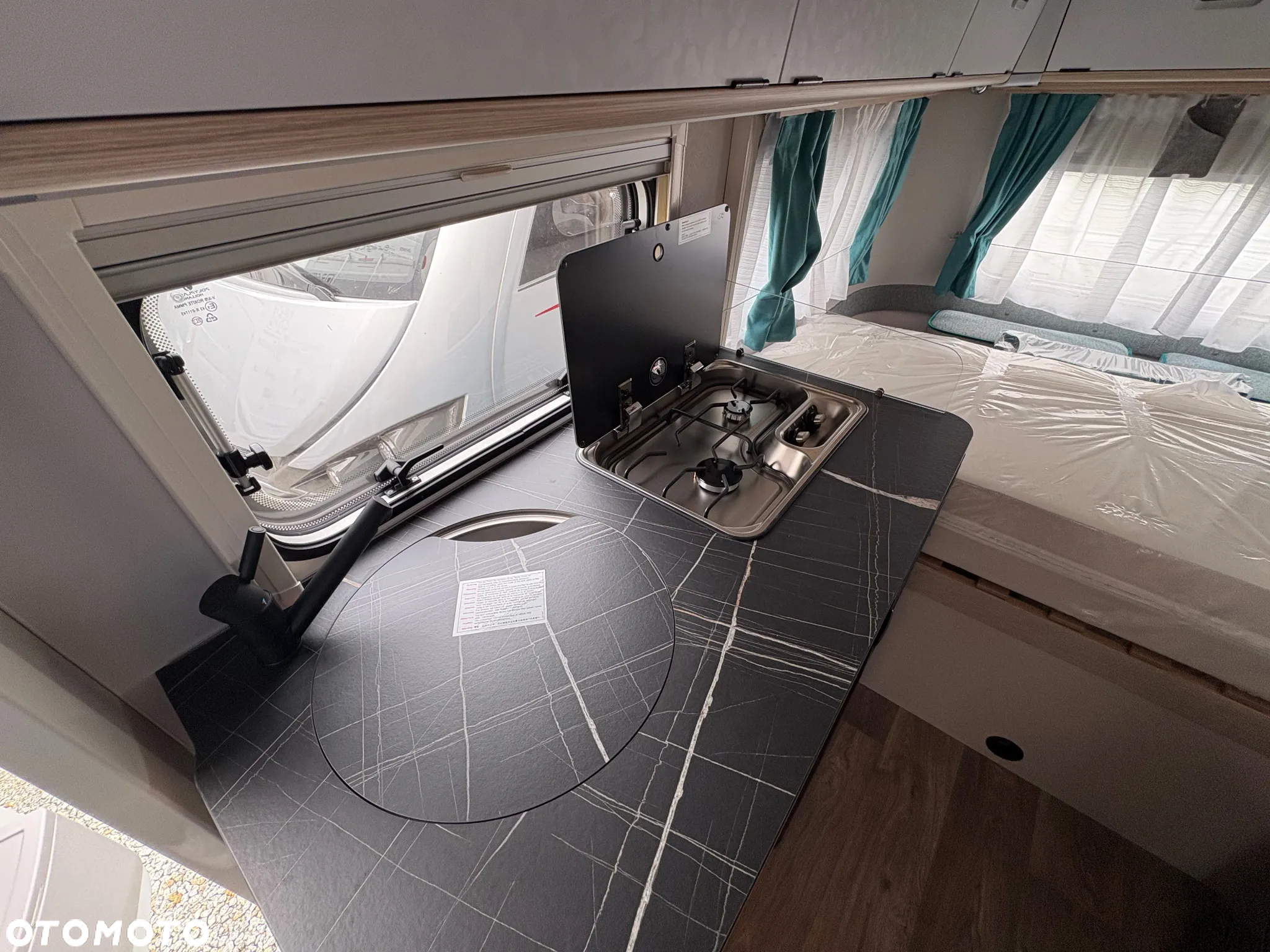 Hymer-Eriba Touring 430 - 7