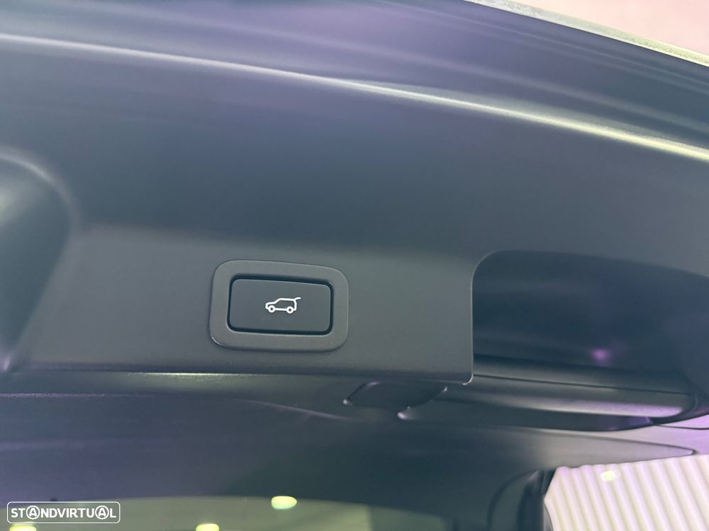 Jaguar F-Pace 20d Aut. R-Sport - 37