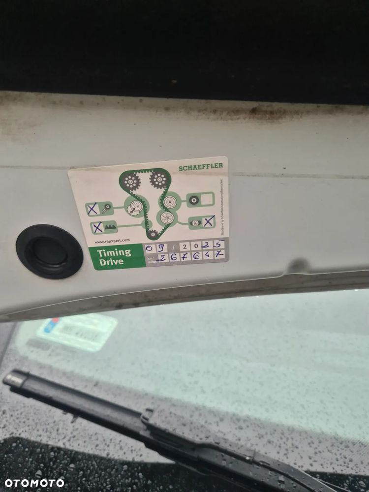 Renault Express - 12