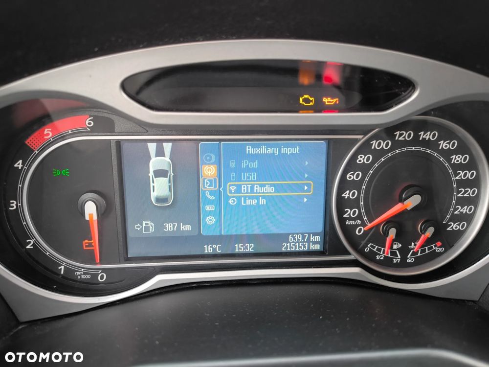 Ford Mondeo 2.0 TDCi Titanium - 21