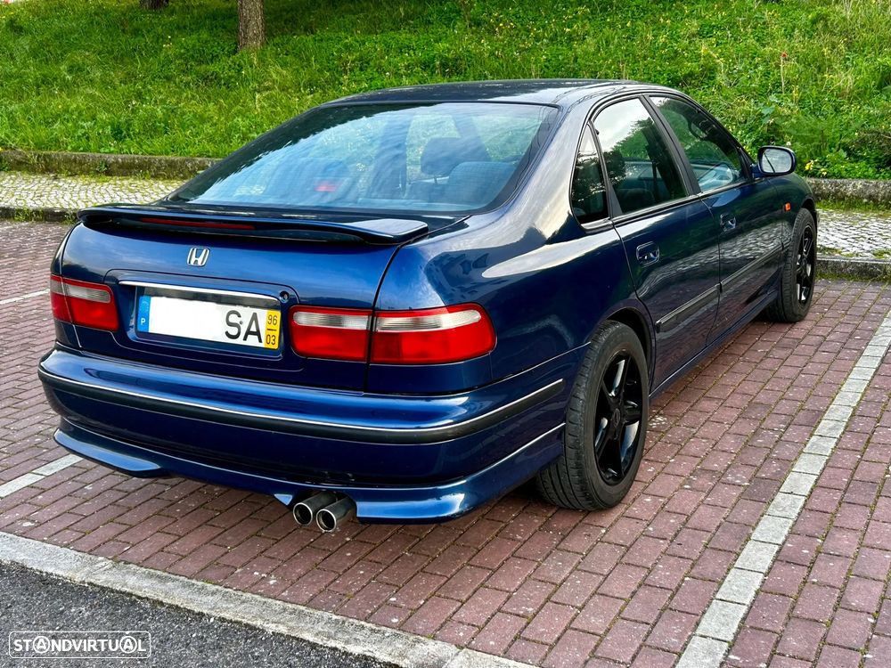 Honda Accord 2.0i ES - 2