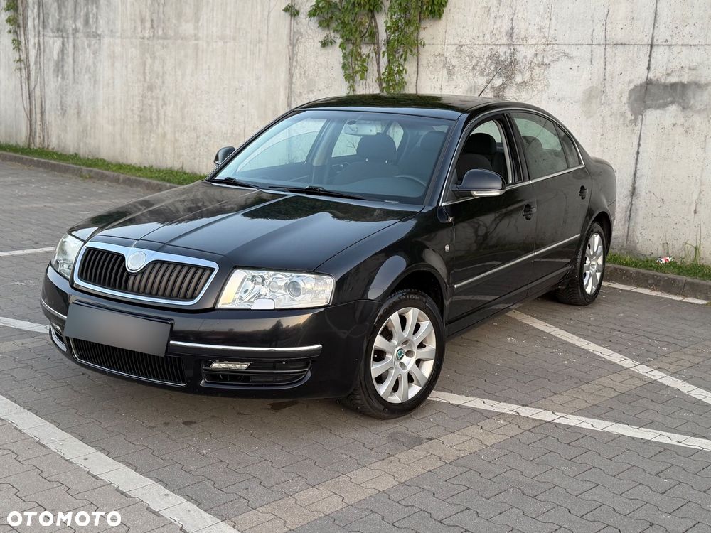 Skoda Superb 2.0 TDI DPF Platinum - 3