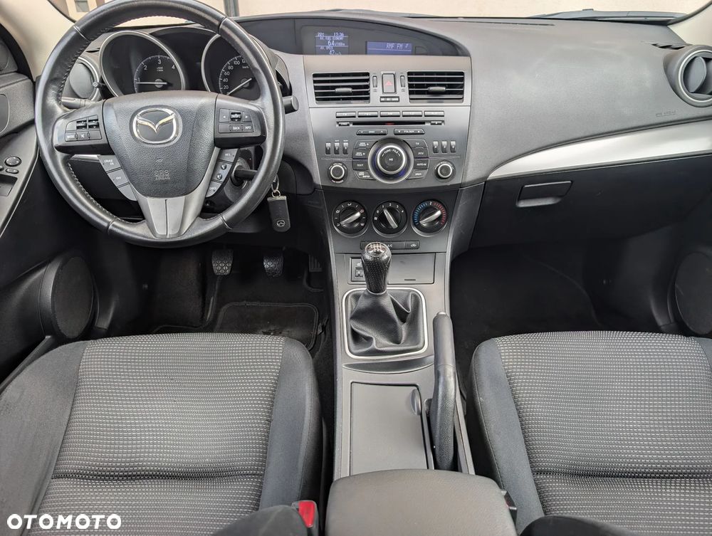 Mazda 3 - 7