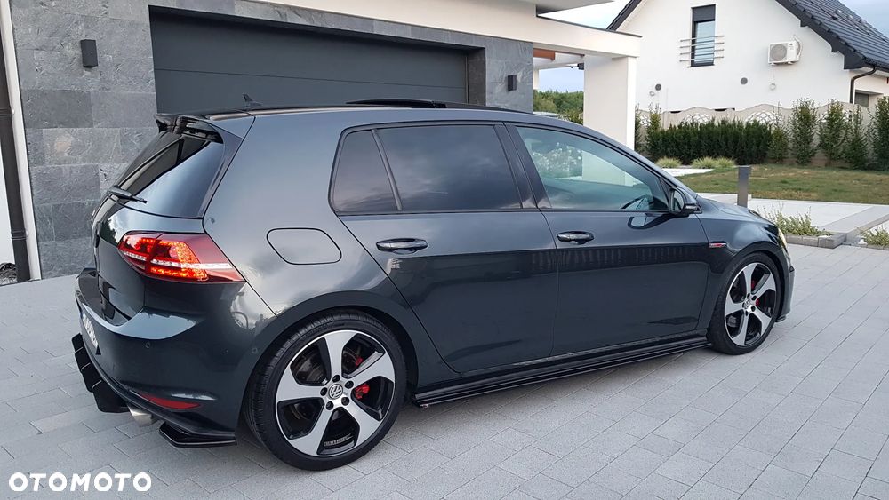 Volkswagen Golf 2.0 TSI BMT GTI Performance DSG - 1
