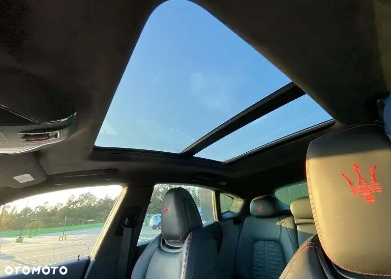 Maserati Levante GTS Q4 - 11