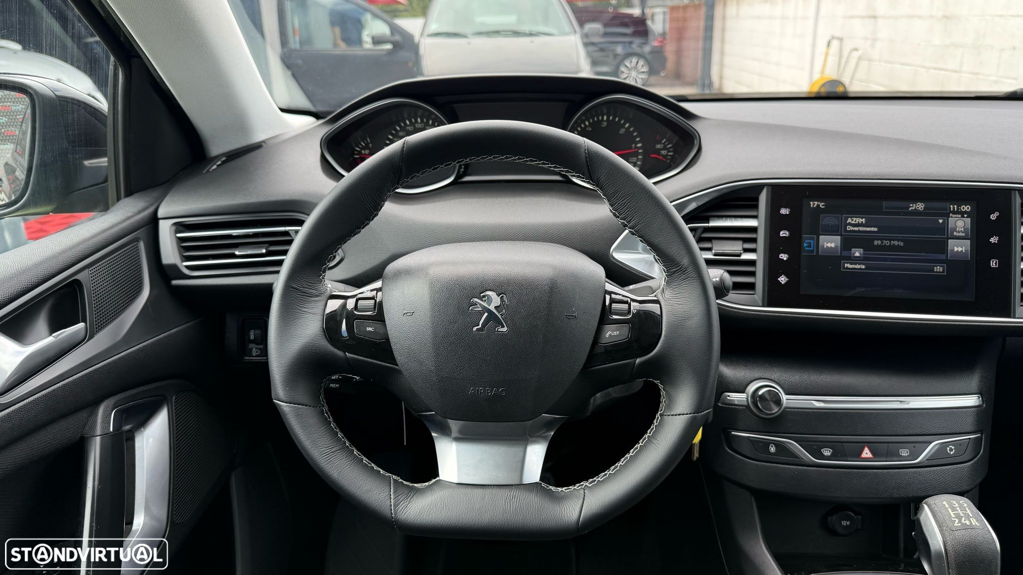 Peugeot 308 SW 1.6 BlueHDi Style - 21