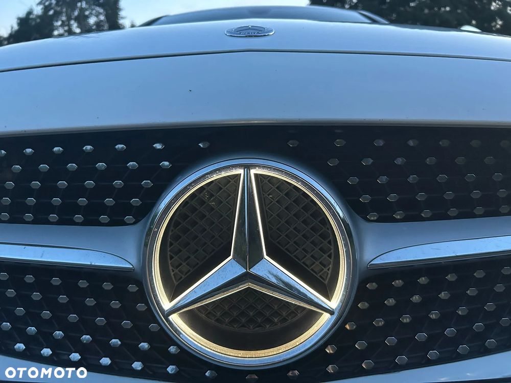 Mercedes-Benz Klasa C 300 Coupe 7G-TRONIC AMG Line - 11