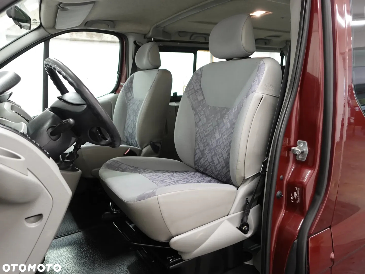 Opel Vivaro 2.5 CDTI L1H1 Life Edition - 20