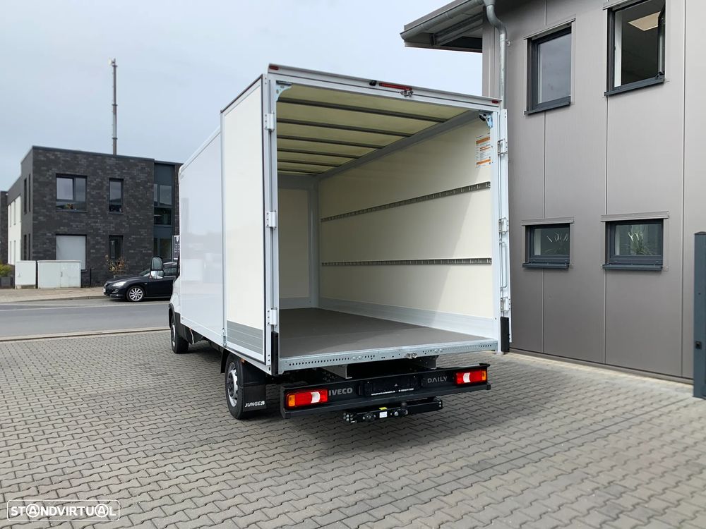 Iveco Daily 35S14H EA8 Carga útil 1.100Kg - 10