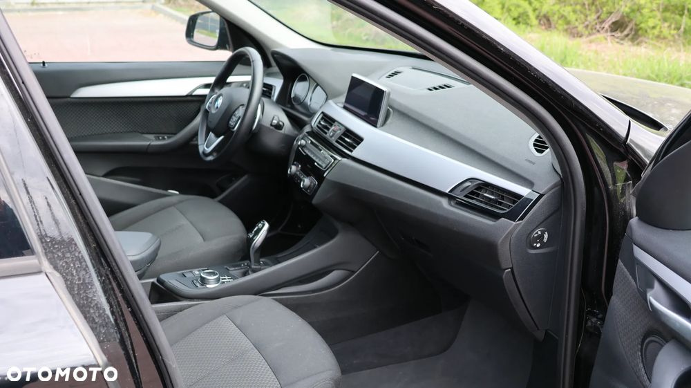 BMW X1 sDrive18d Advantage - 13