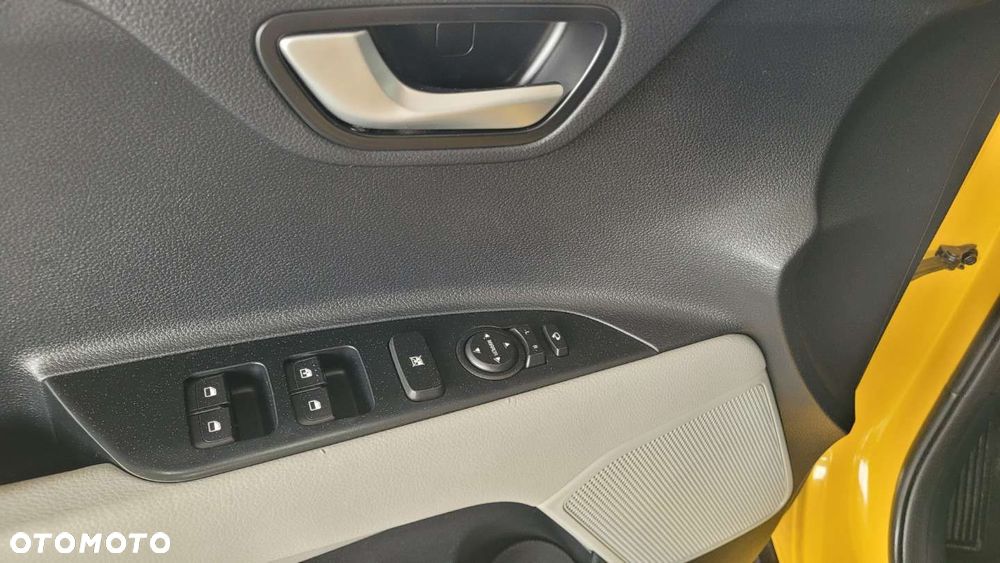 Kia Stonic - 17