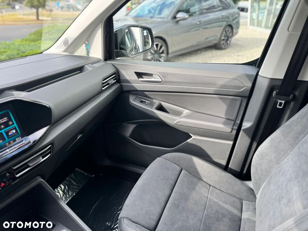 Volkswagen Caddy Maxi 2.0 TDI Style DSG - 20