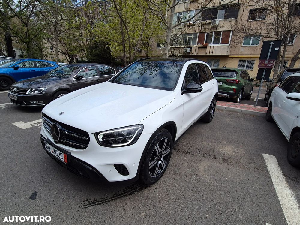 Mercedes-Benz GLC - 37