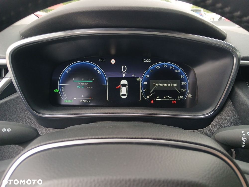 Toyota Corolla 1.8 Hybrid Comfort - 28