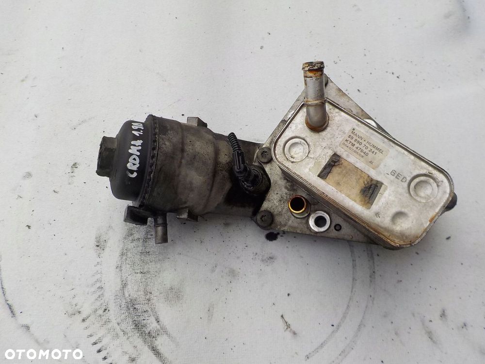 chłodnica oleju podstawa fiat croma II 1,9 jtd 16v 5989070241 - 1