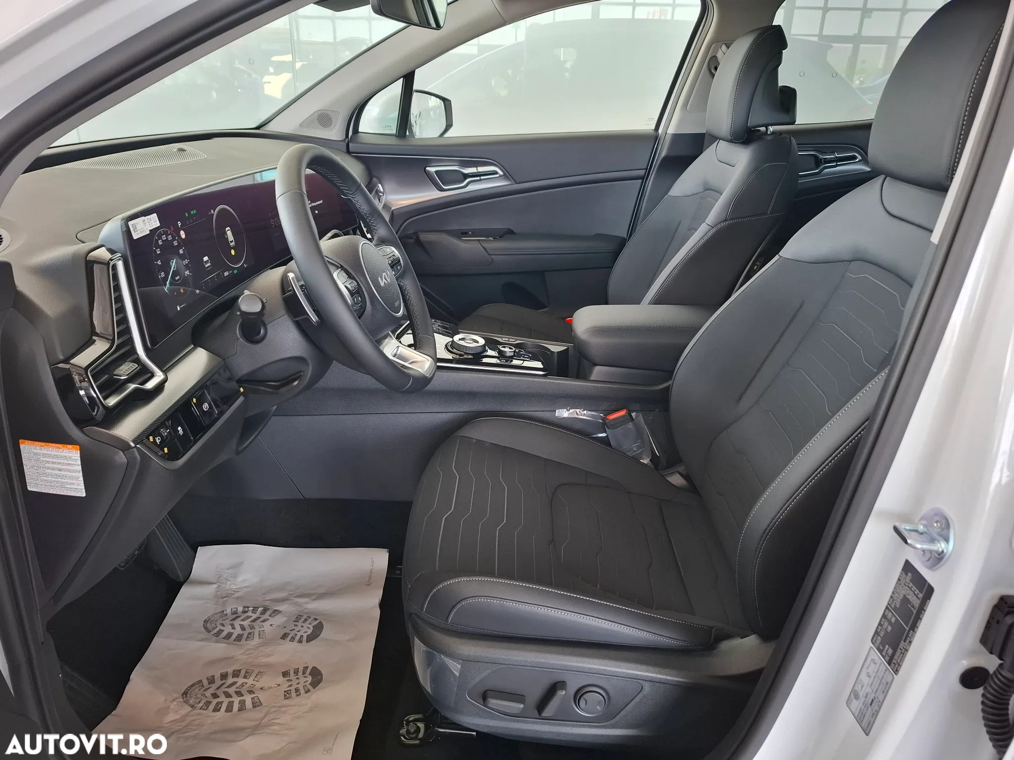 Kia Sportage 1.6 T-GDI 7DCT HP 4x2 MHEV Style - 13