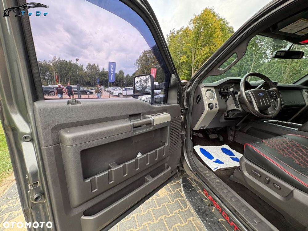 Ford F350 - 22