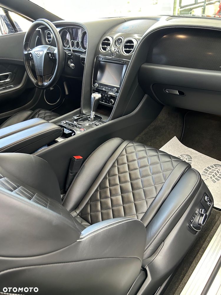 Bentley Continental GT Speed - 18