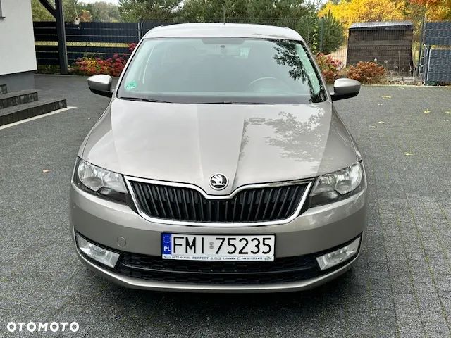 Skoda RAPID Spaceback 1.6 TDI Elegance - 2
