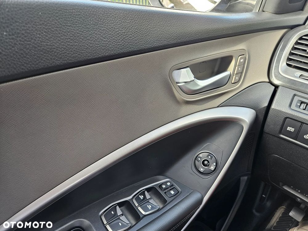 Hyundai Santa Fe - 27