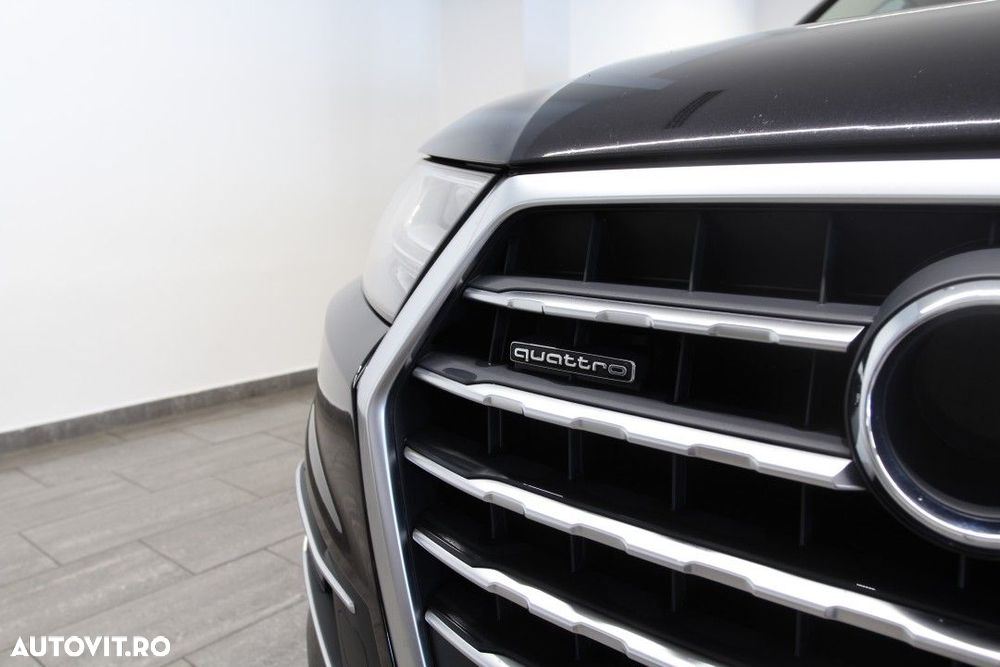 Audi Q7 3.0 TDI Quattro Tiptronic - 23