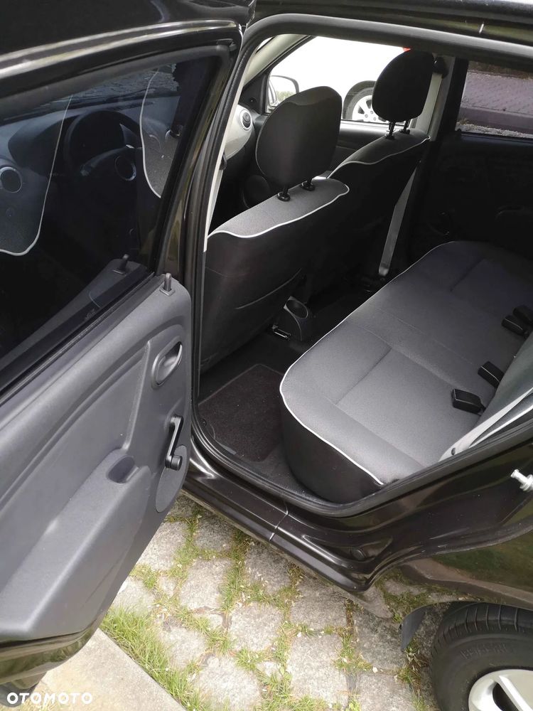 Dacia Sandero 1.2 16V SL Blackline - 12