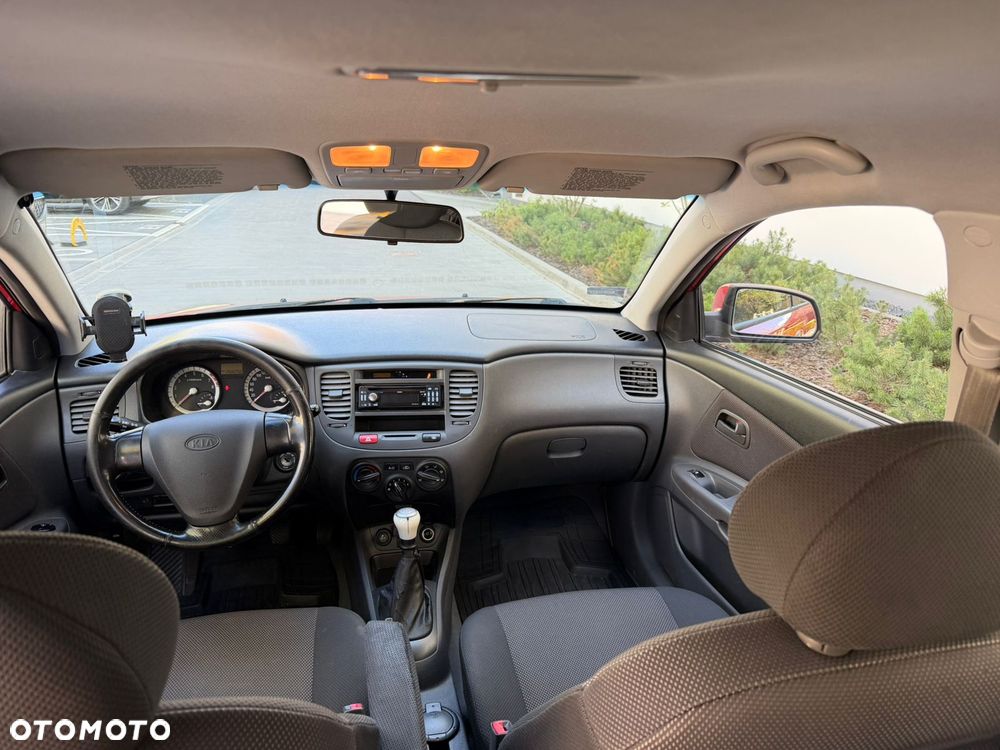 Kia Rio 1.6 Sport - 9