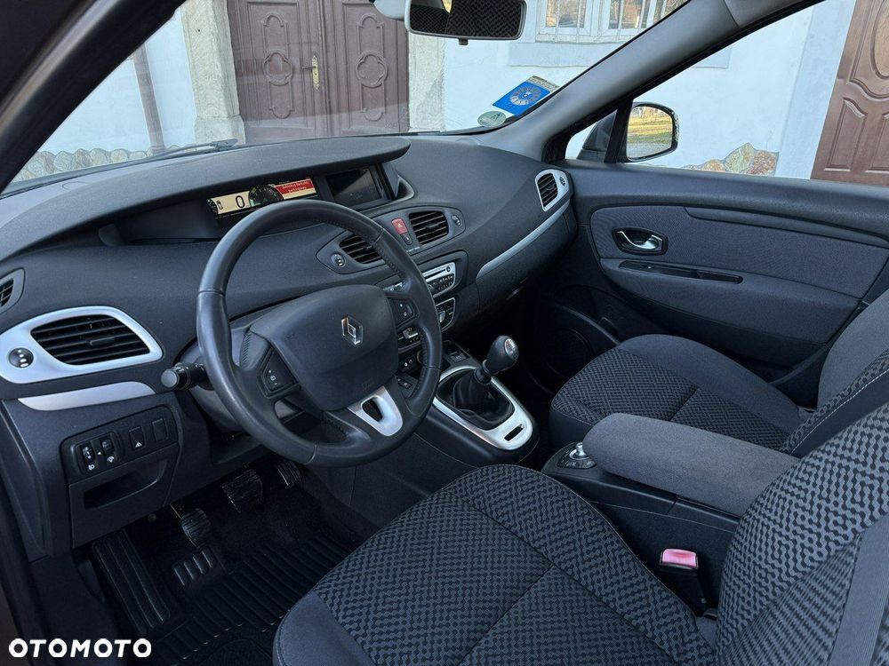 Renault Scenic 1.4 16V TCE TomTom Edition - 16