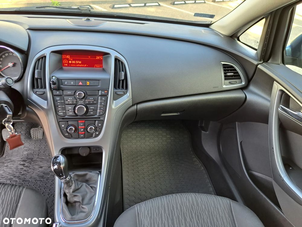 Opel Astra 1.6 Business - 19