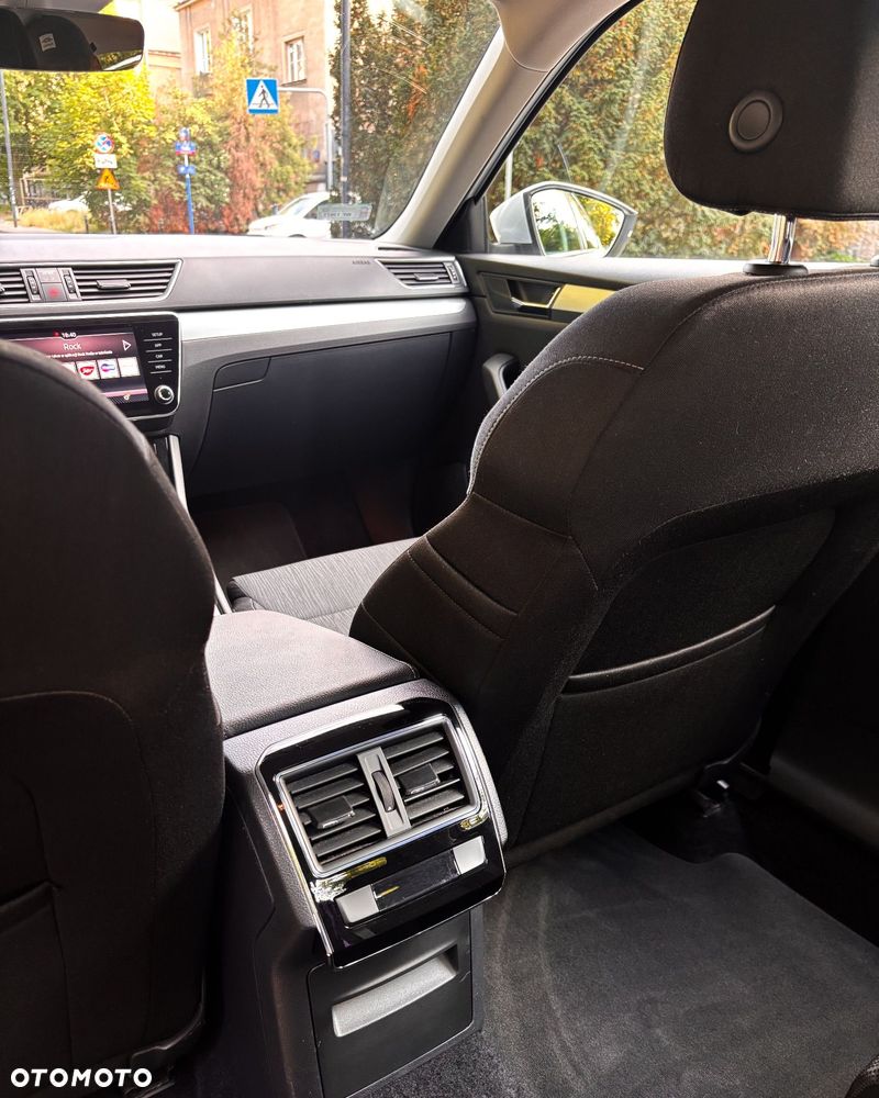 Skoda Superb 1.5 TSI ACT Ambition - 10