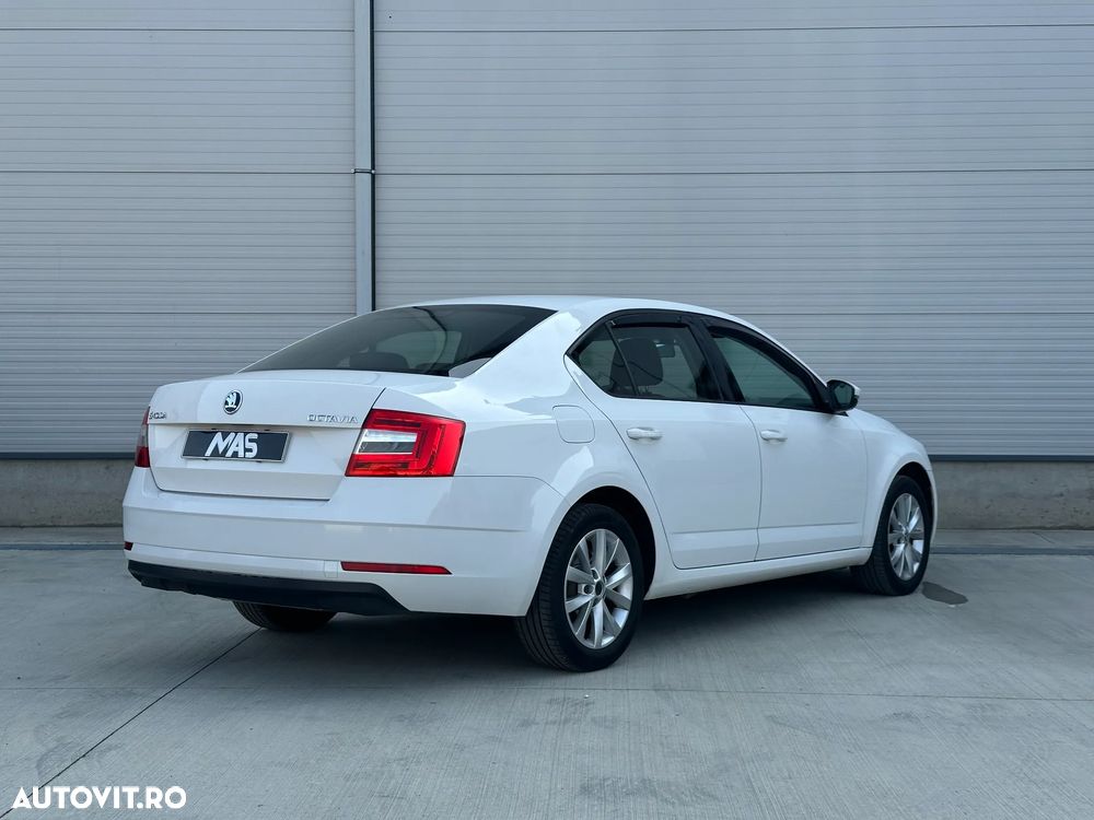 Skoda Octavia 1.6 TDI Active - 2